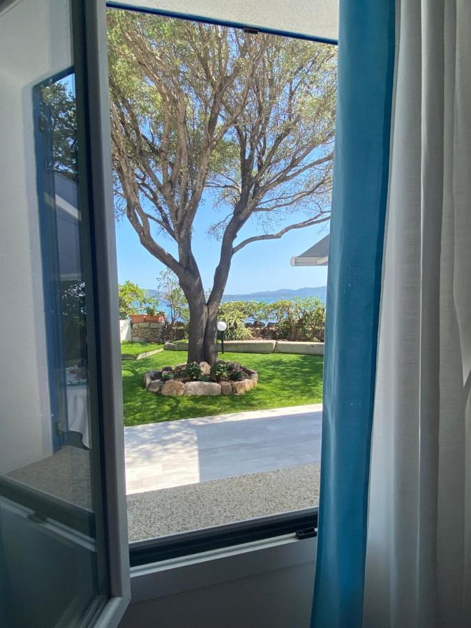 La Casa Sull'Acqua Villa ออลเบีย ภายนอก รูปภาพ